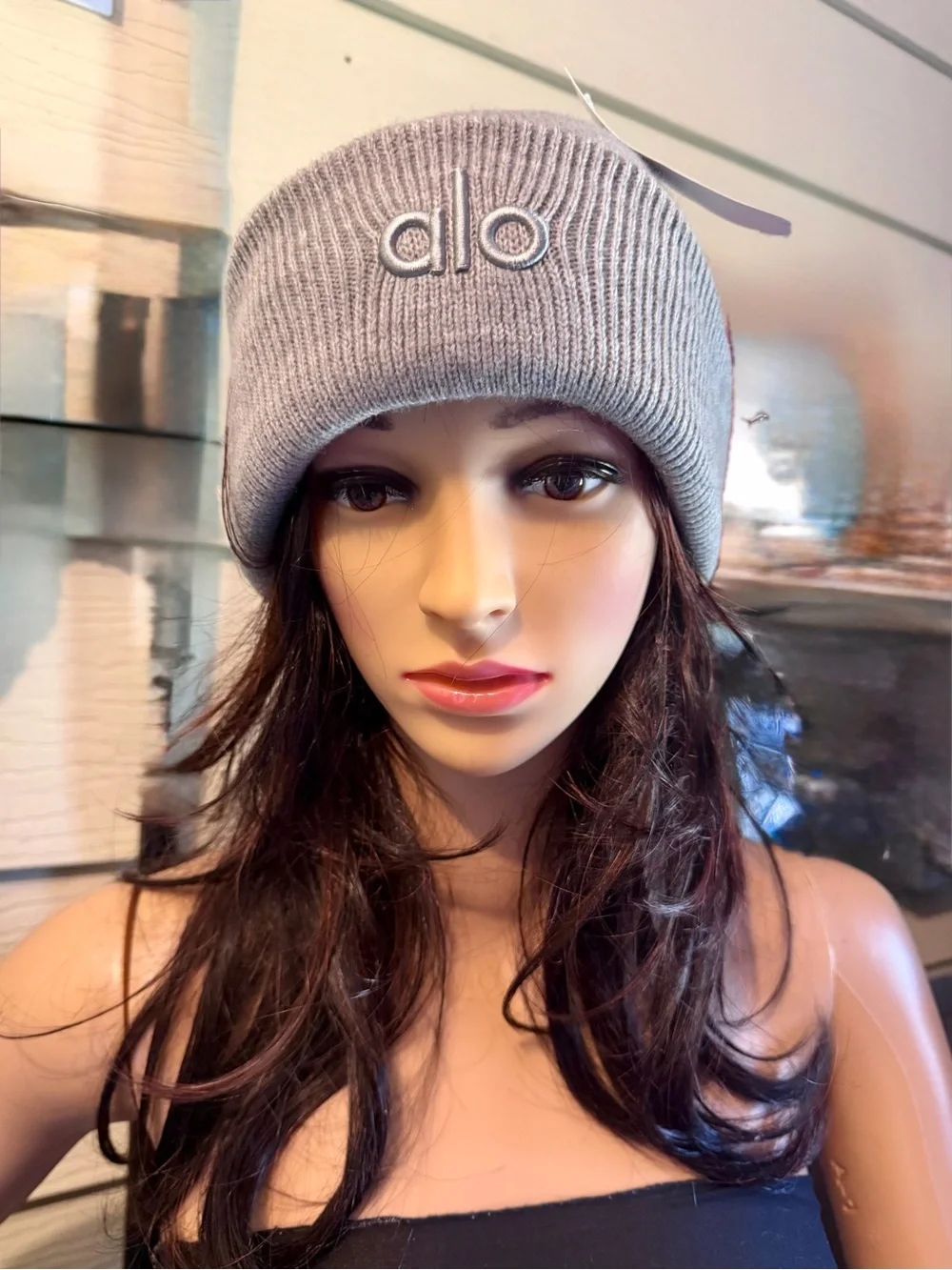 ALO Yoga Ribbed Beanie Hat - Light Gray - Picture 5 of 15